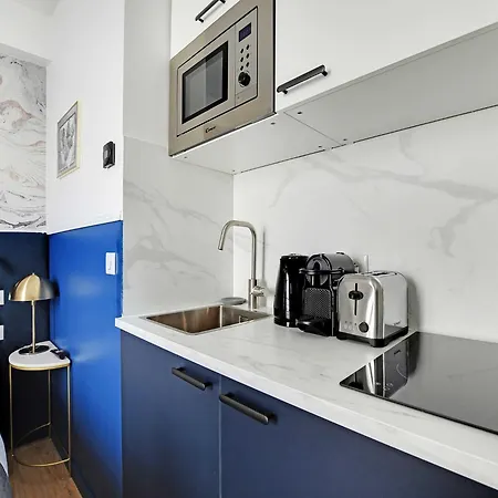 Serene Cocoon For 2p With Ac - Near Montmartre * Parijs